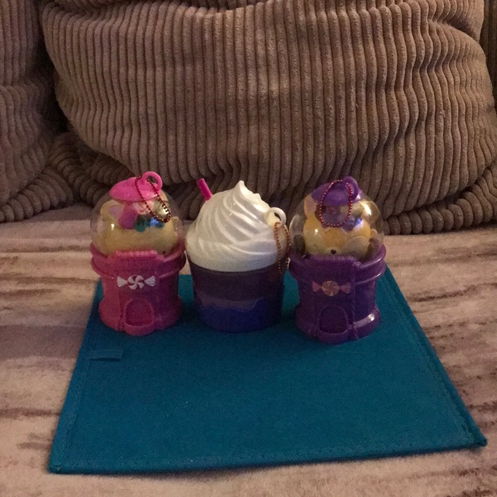 3 stress squishy toys. Barely used, basically brand new.